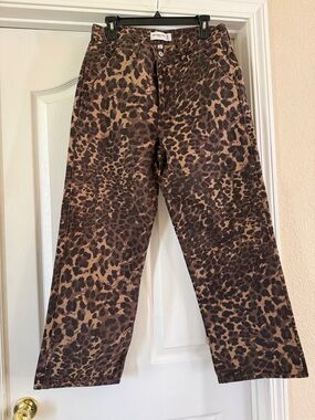 Abercrombie & Fitch Leopard Jeans